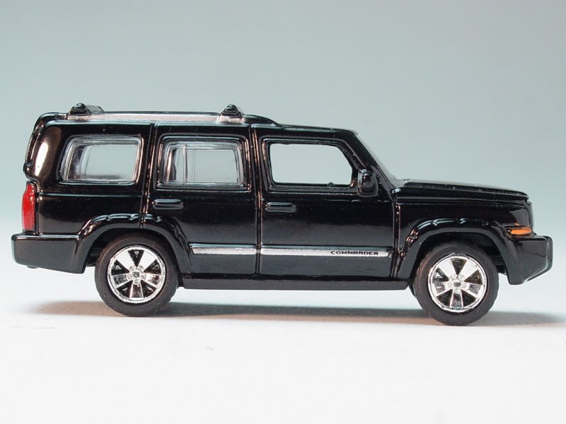 MotorMax Jeep Commander - Click to Enlarge
