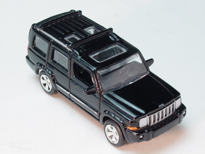 MotorMax Jeep Commander - Click to Enlarge