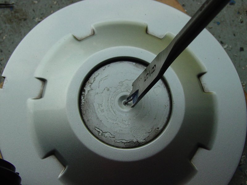 Starting hole on center cap