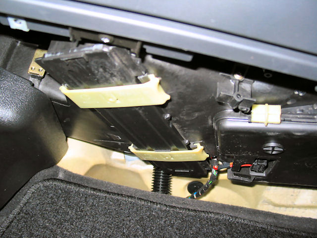 Cabin Air Filter Compartment (Closed)