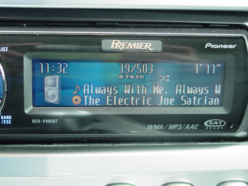 Pioneer Premier DEH-980BT - iPod Screen
