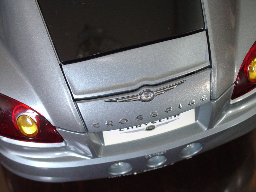Chrysler Crossfire CD Stereo with AM/FM Tuner & Alarm Clock