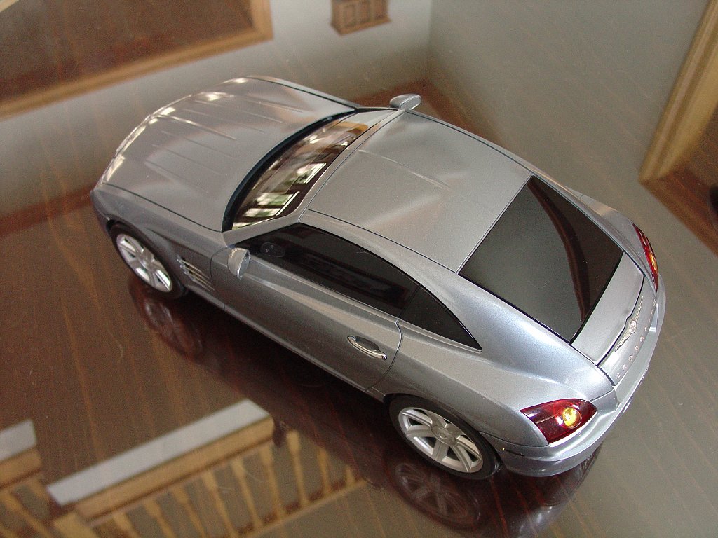 Chrysler Crossfire CD Stereo with AM/FM Tuner & Alarm Clock