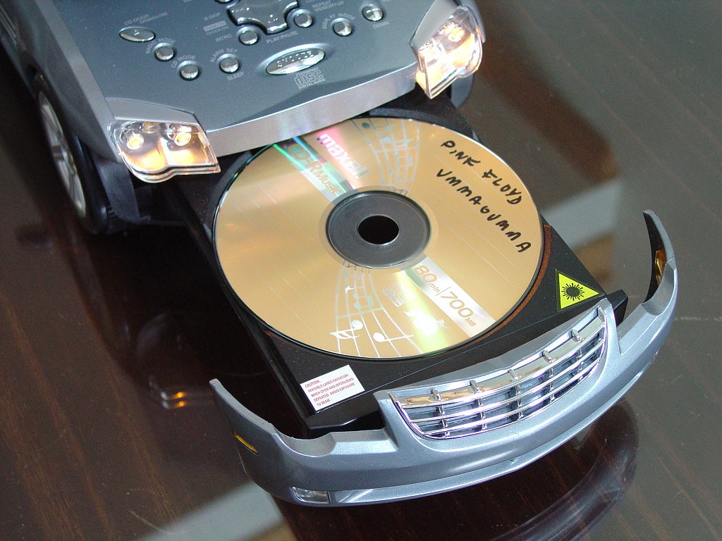 Chrysler Crossfire CD Stereo with AM/FM Tuner & Alarm Clock