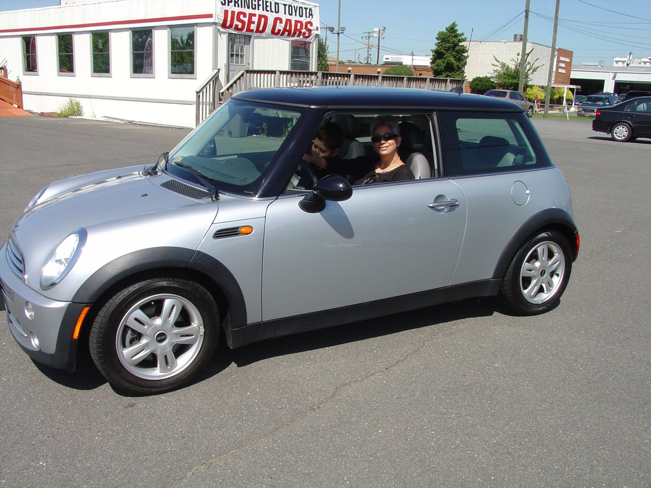 Maria and MINI