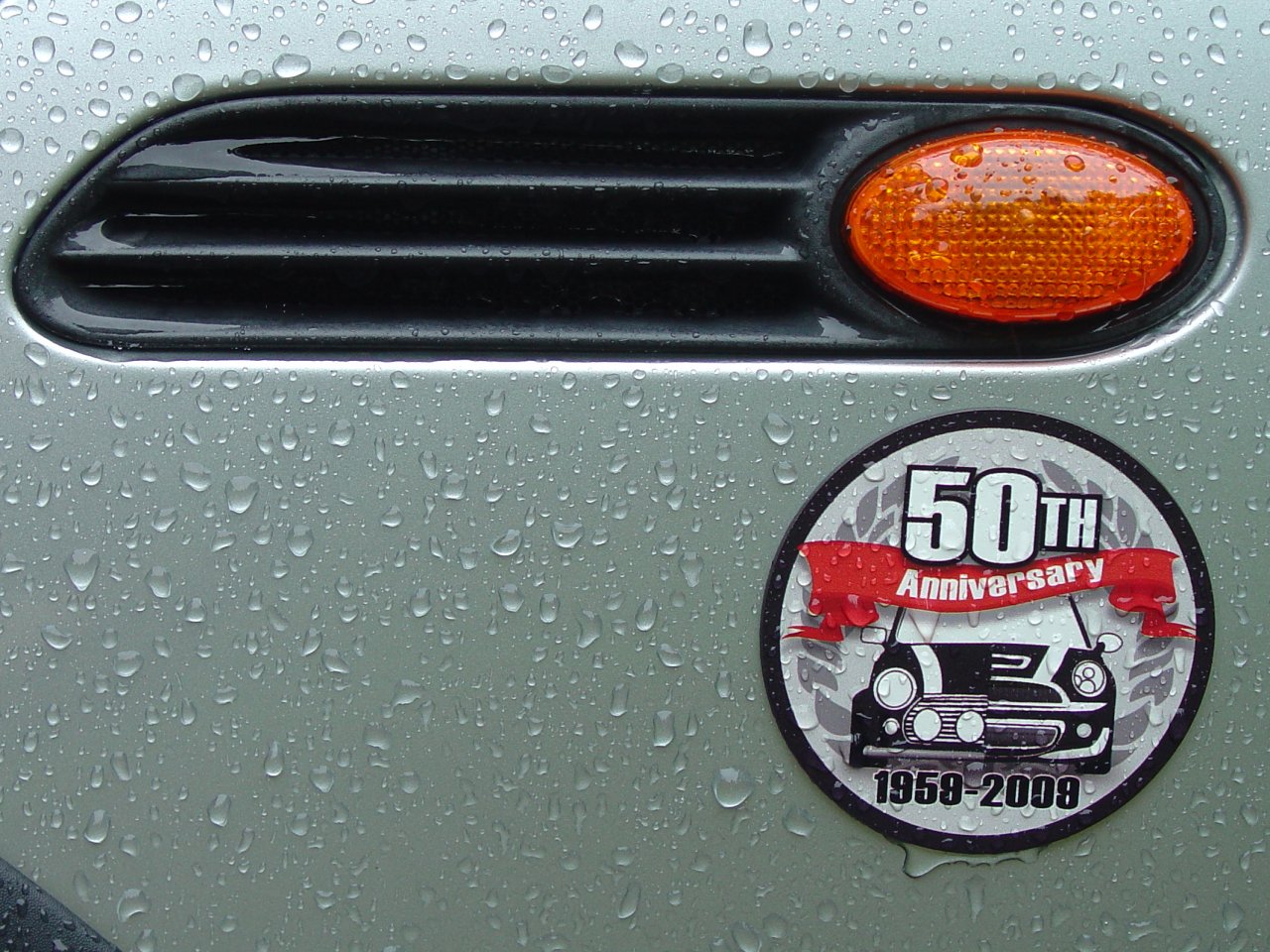 Side-Mounted (Magnet to Body) Badge