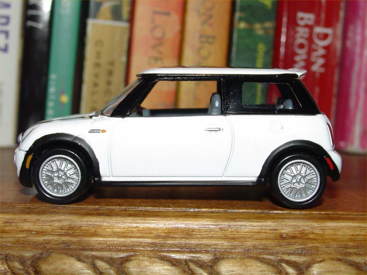 Johnny Lightning Italian Job MINI Cooper