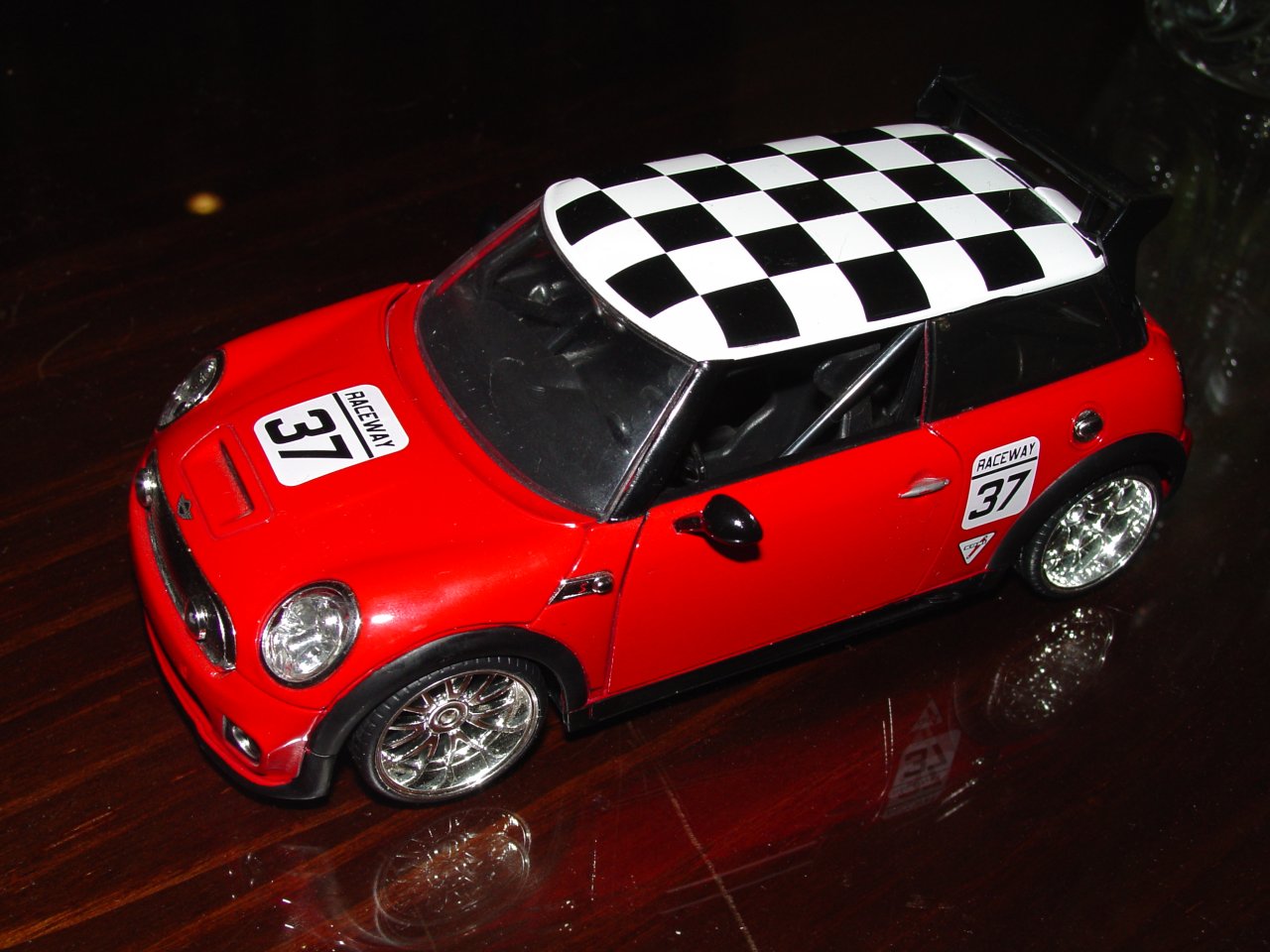 JADA MINI Cooper