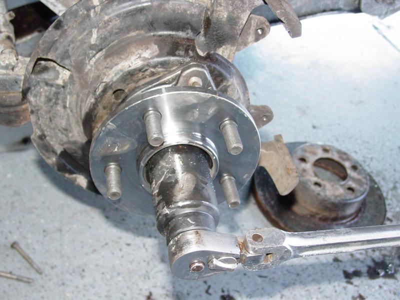 Hub with hub nut and 36mm socket - Click to Enlarge