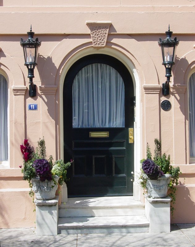 11 Meeting Street Façade
