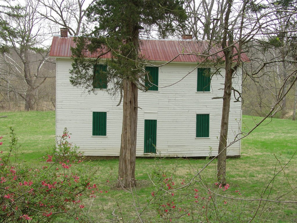 Building near Paw Paw Tunnel
