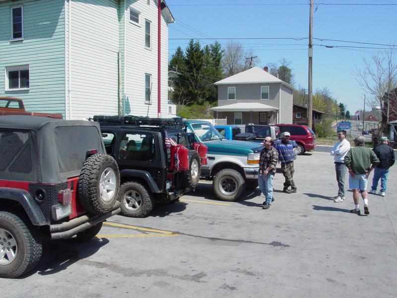 Meeting at Sheetz in Keyser - Click to Enlarge