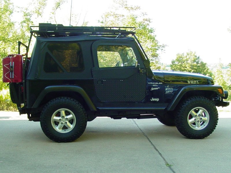 Soft Top and Gas Can Rack install