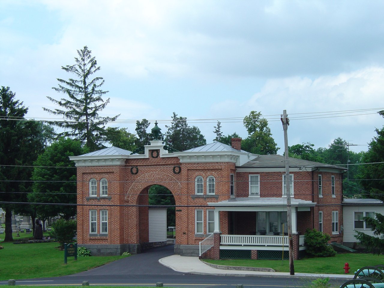 Evergreen Cemetery