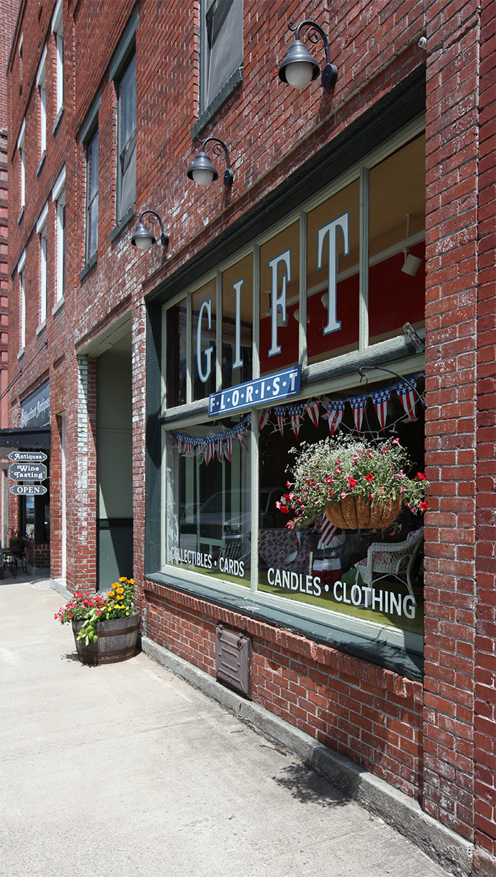 Florist, Thomas, WV