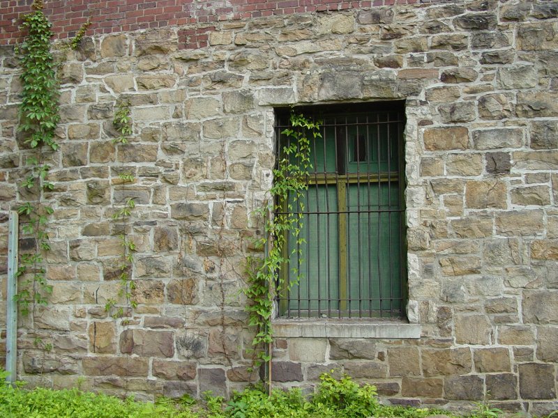Thurmond, WV, National Bank of Thurmond, Side Entrance