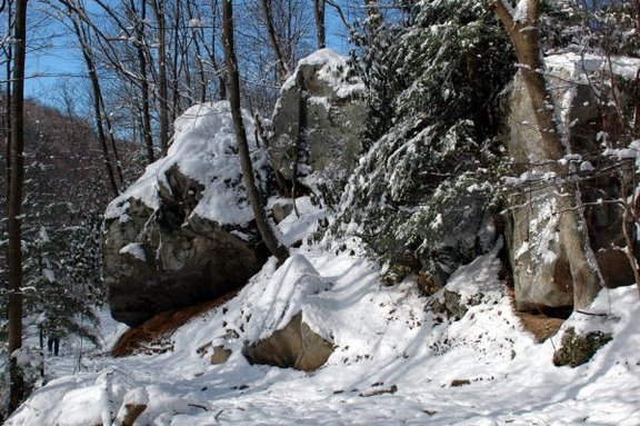 Boulder Squeezes the Trail