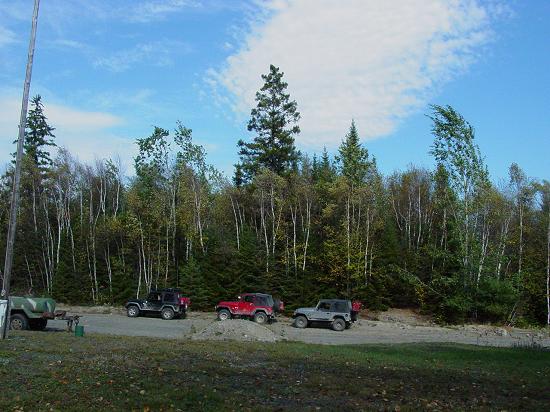 Parking near Eagle Lake Ranger Outpost