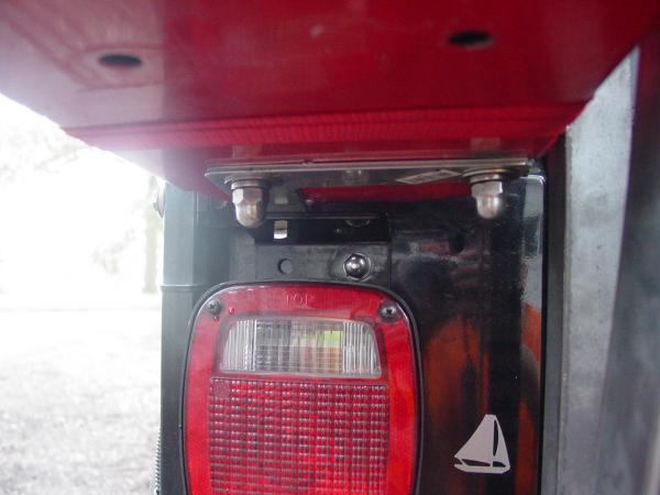 Tub to Holder Mounting Detail - Click to Enlarge