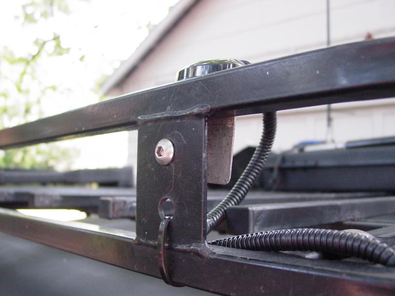 Rack-Mounted External gps Antenna - Click to Enlarge