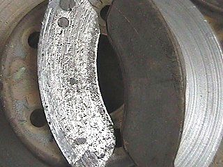 Bad pad and grooved rotor